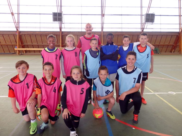 Activité de groupe football