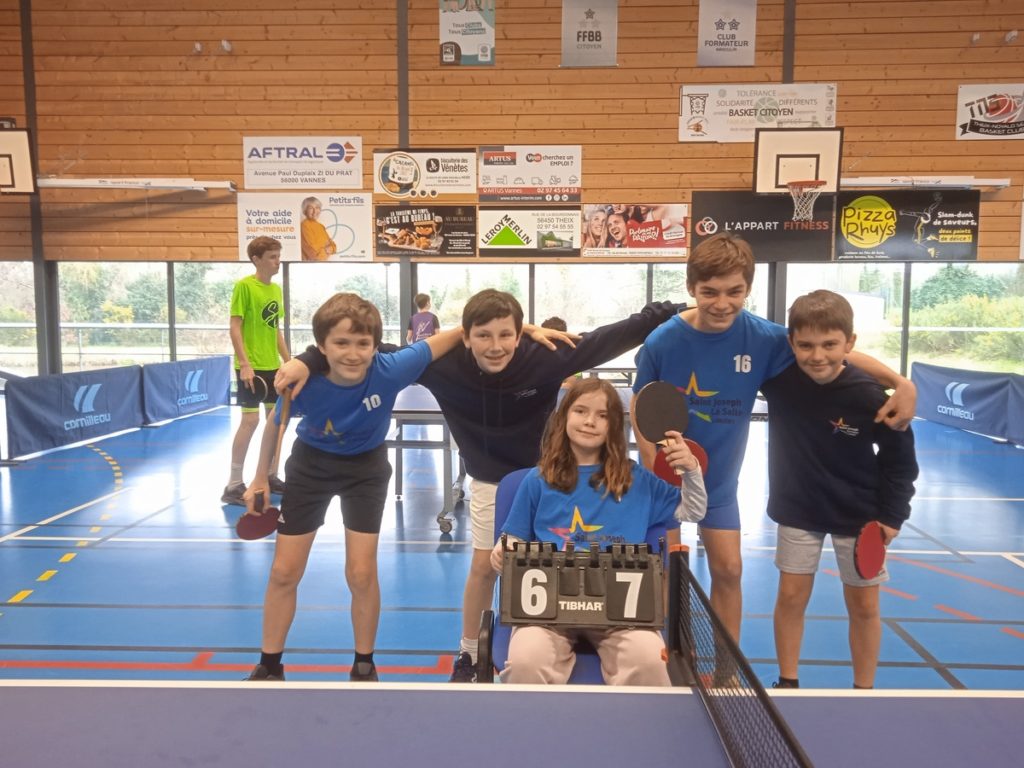 championnat départemental de tennis de table à Theix