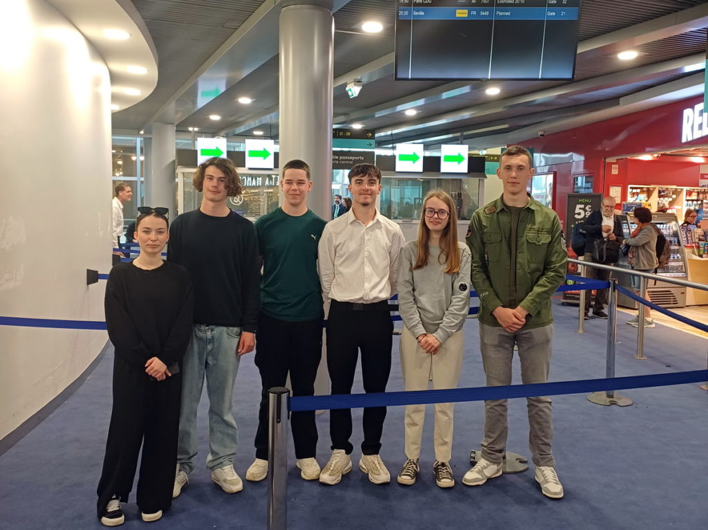 21 élèves de Première du Lycée Pro en stage Erasmus en Espagne, à Malte, en Belgique 2024 3