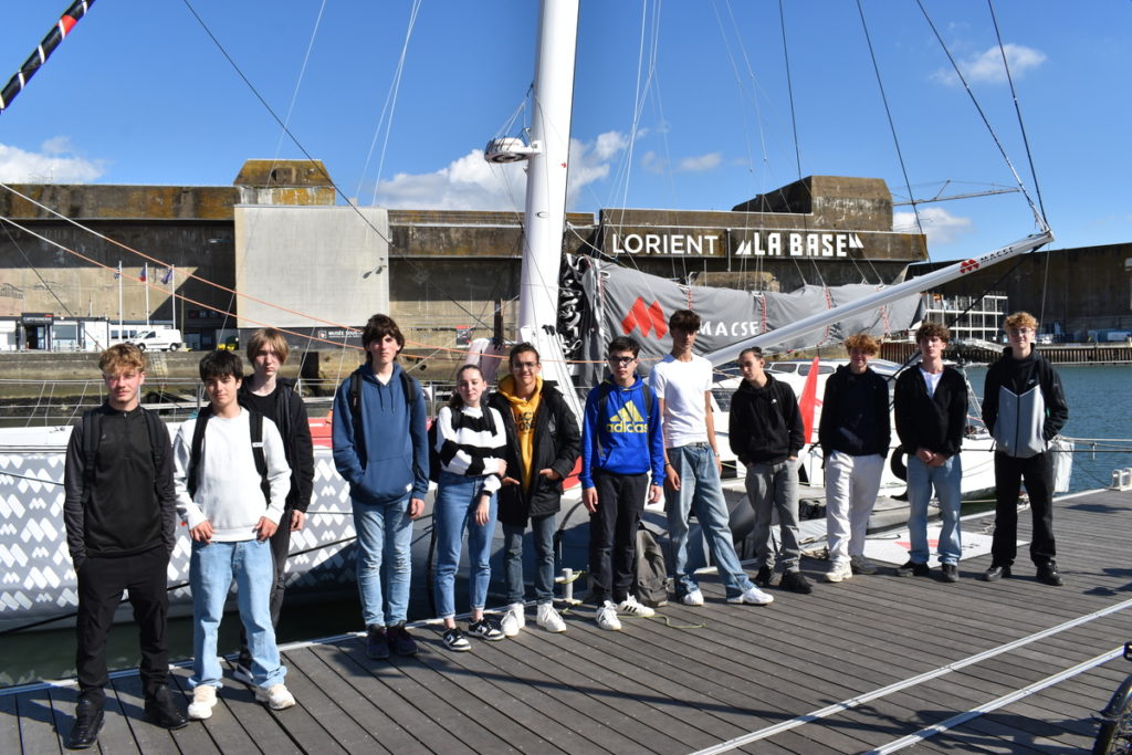 Découverte technologique : la visite des élèves de Seconde MELEC chez Five Syleps et au port de Lorient 2024 1