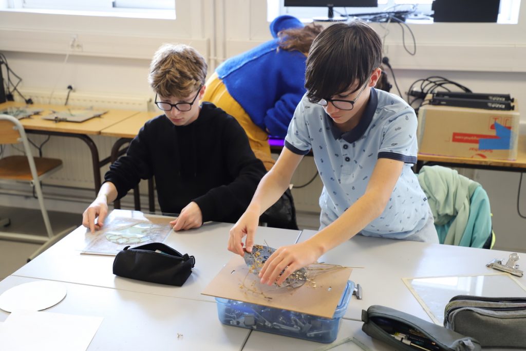 Initiation au Cyanotype 3D au collège 2025 4