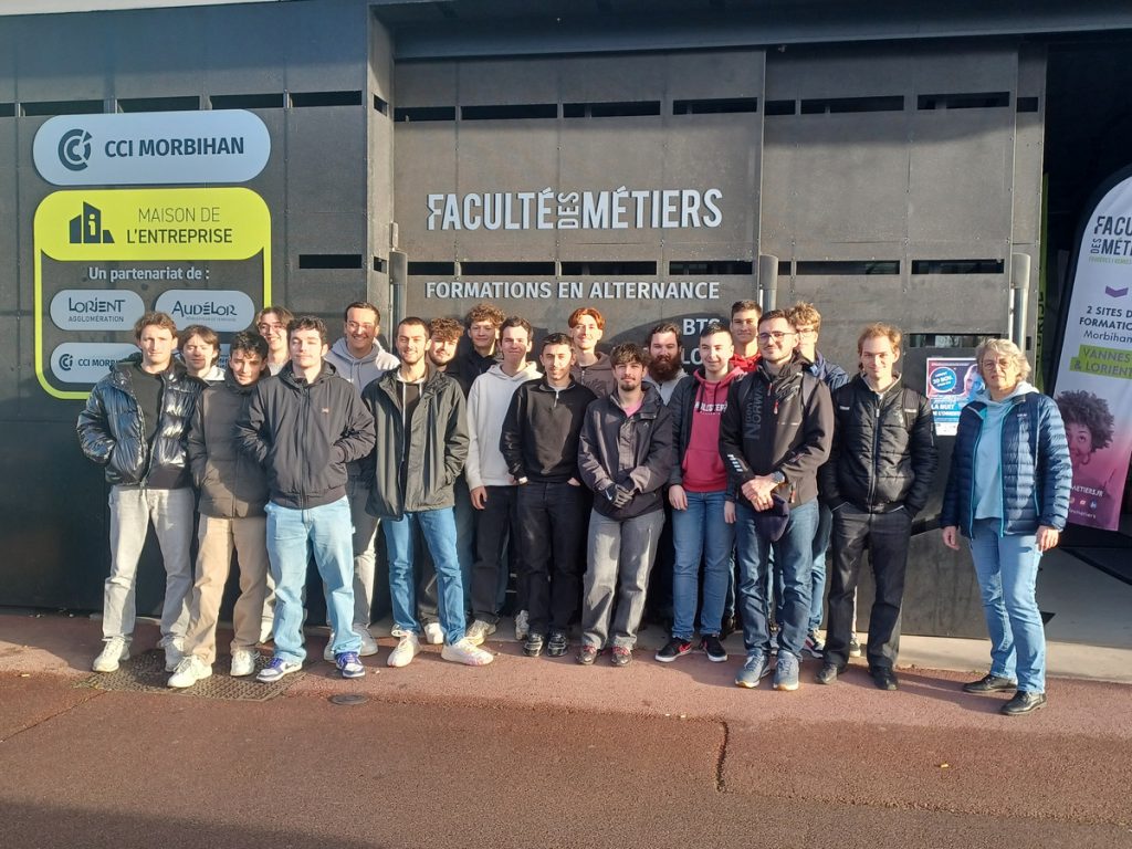 Visite au centre de formation de la CCI de Lorient : des perspectives pour les étudiants du BTS CIEL 2025 1