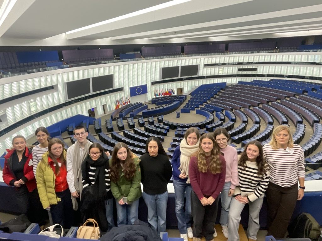 Périple à l’Est : un voyage riche en histoire et en citoyenneté européenne 2025 2