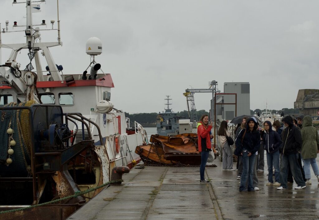 Regard artistique sous la pluie au port de pêche 2026 1