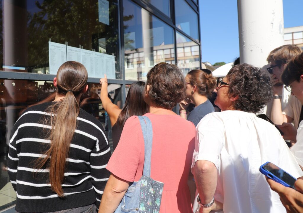 Excellents résultats au baccalauréat : 5 élèves distingués par les Félicitations du Jury 2026 1