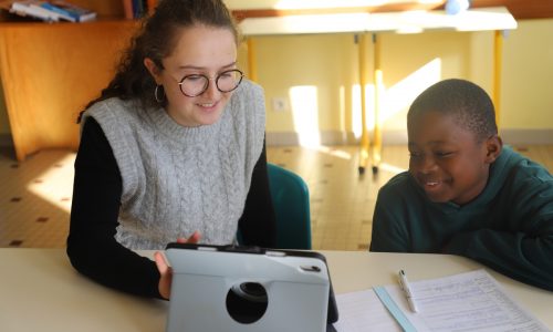 aide aux devoirs des 6e 2025